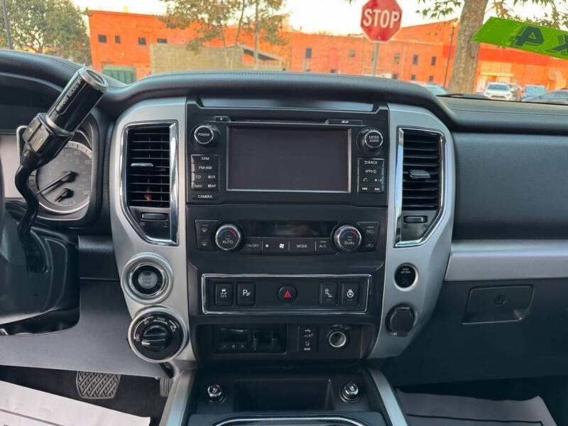 2017 Nissan Titan PRO-4X