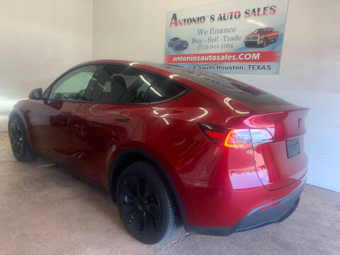2024 Tesla Model Y Long Range
