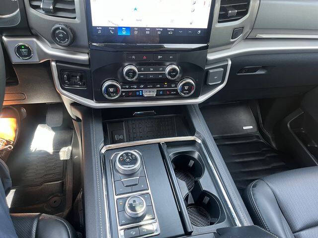 2023 Ford Expedition XLT