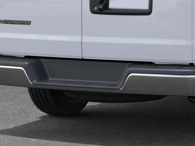 2026 Chevrolet Express 2500