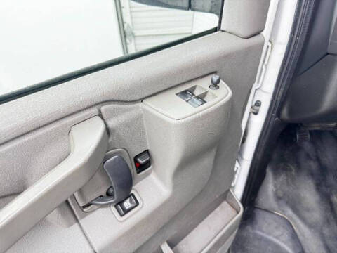 2017 Chevrolet Express 2500