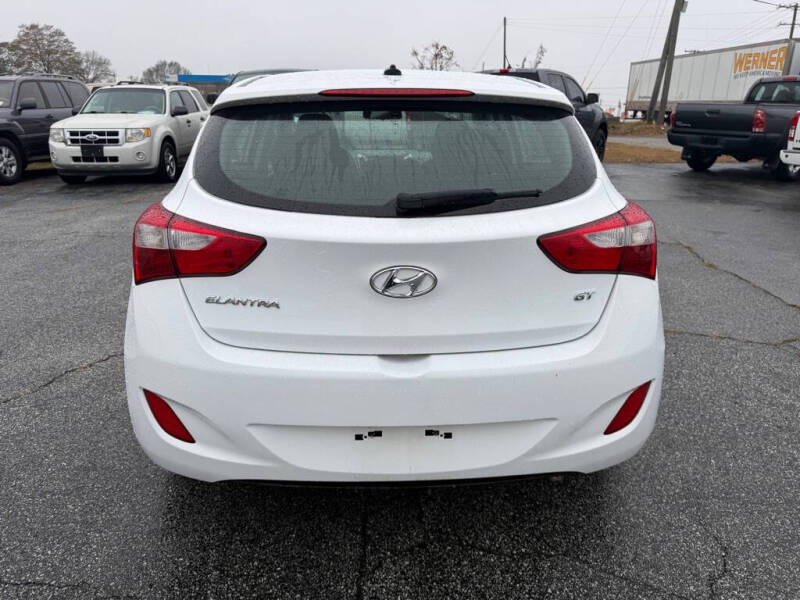 2017 Hyundai Elantra GT