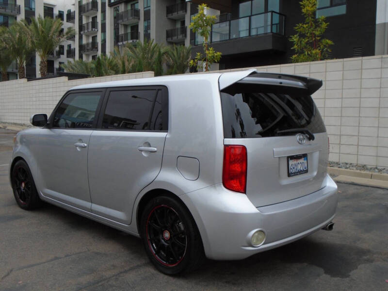 2009 Scion xB