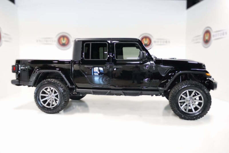 2023 Jeep Gladiator Sport S