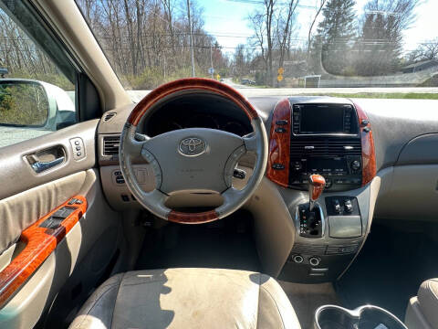 2008 Toyota Sienna XLE