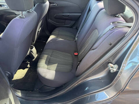 2013 Chevrolet Sonic LT Auto