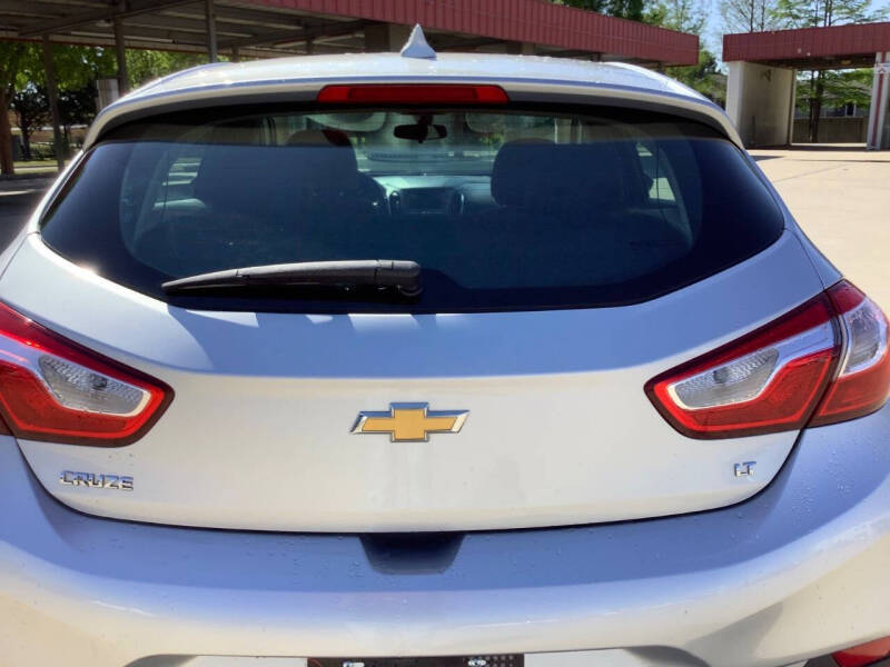 2017 Chevrolet Cruze LT Auto