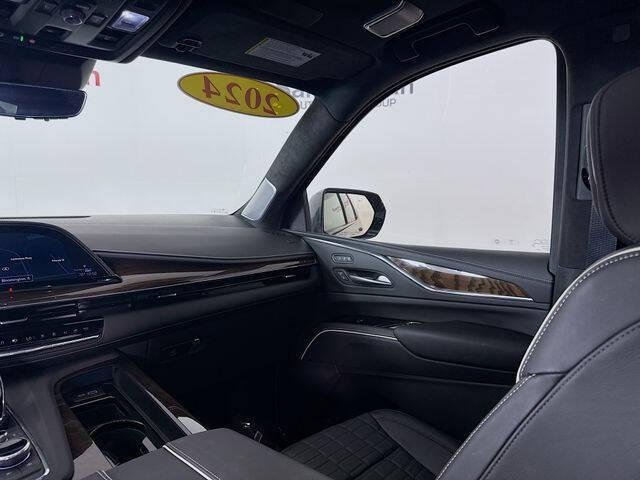 2024 Cadillac Escalade Sport Platinum