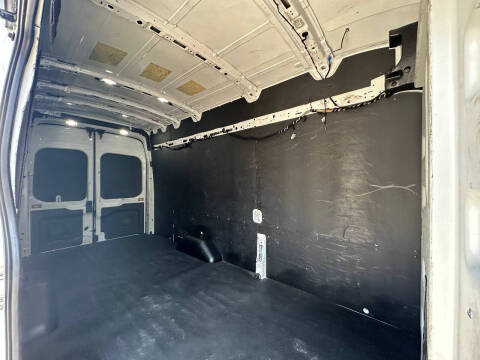 2023 Ford Transit 250