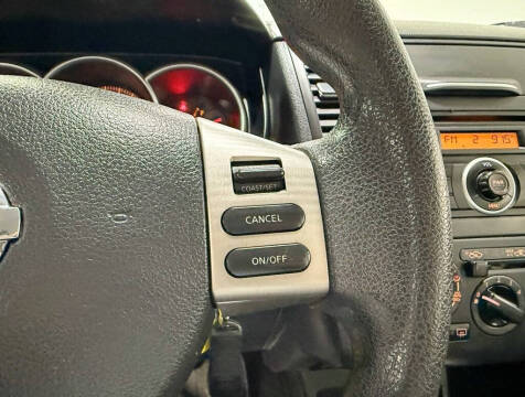 2009 Nissan Versa 1.8 S