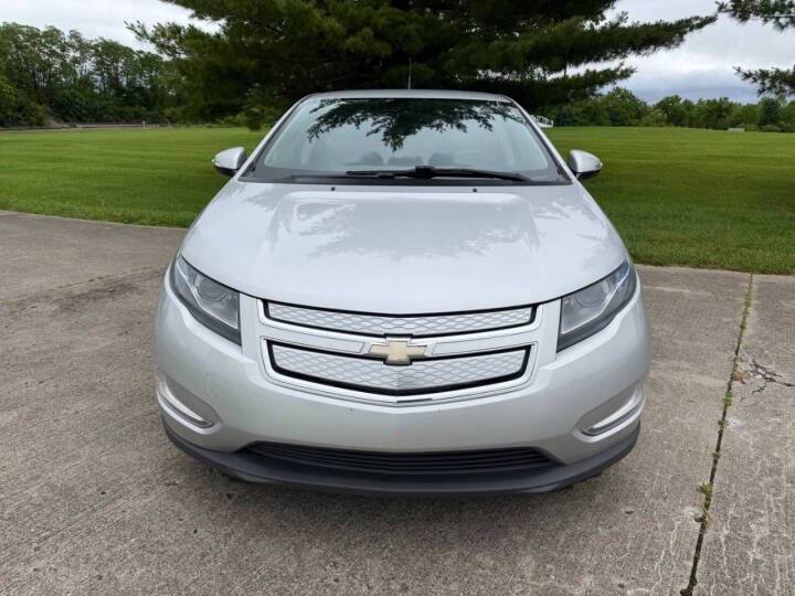 Silver 2014 Chevrolet Volt Premium Premium 4dr Hatchback 2