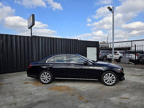 2017 Mercedes-Benz E-Class E 300