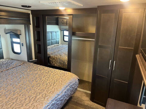 2018 Keystone RV Raptor