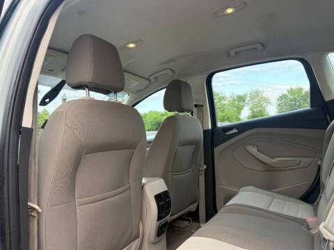 2013 Ford C-MAX Hybrid SE