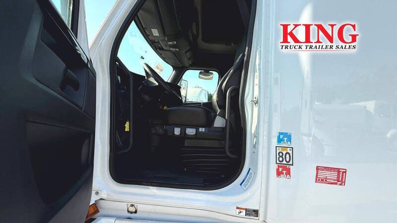 2024 Freightliner Cascadia