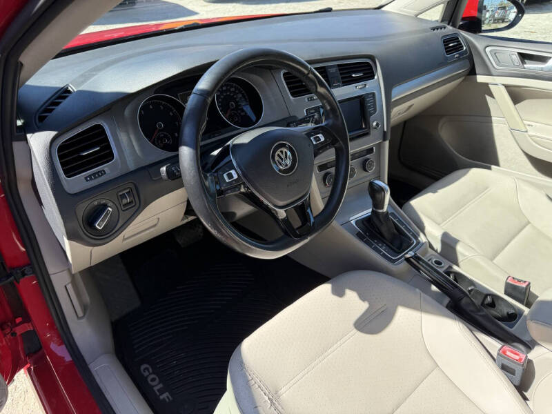 2015 Volkswagen Golf TSI S
