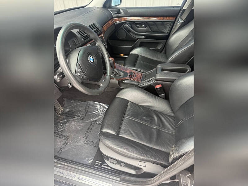 2000 BMW 5 Series 540i