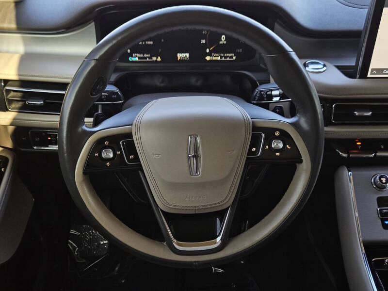 2022 Lincoln Aviator Standard