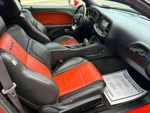 2016 Dodge Challenger SRT 392