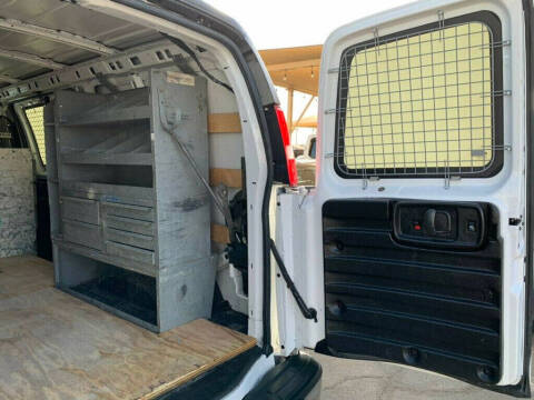 2022 GMC Savana 2500