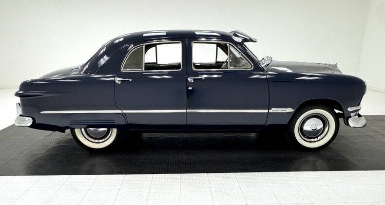 1950 Ford Deluxe