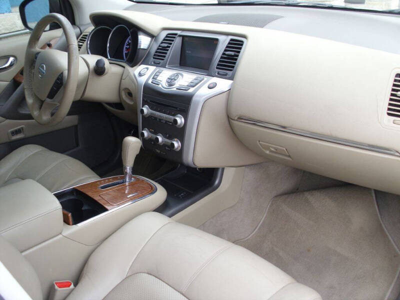 2011 Nissan Murano S