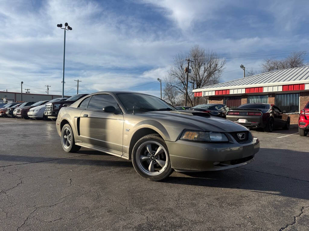 2002 Ford Mustang GT Deluxe