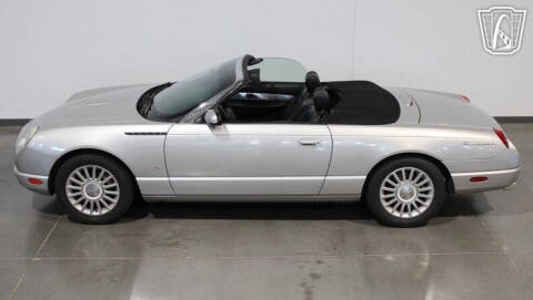 2004 Ford Thunderbird Deluxe