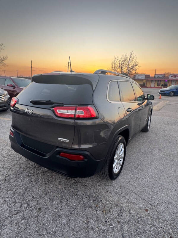 2018 Jeep Cherokee Latitude Plus