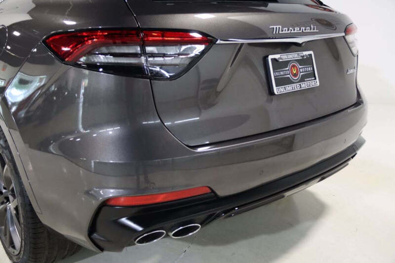 2022 Maserati Levante Modena