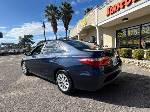 2015 Toyota Camry LE