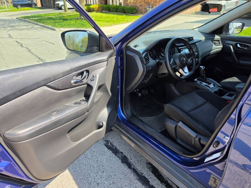 2017 Nissan Rogue S