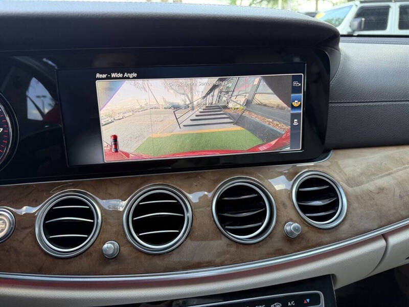 2017 Mercedes-Benz E-Class E 300 4MATIC