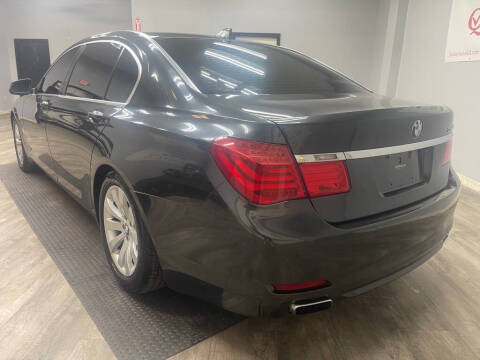 2009 BMW 7 Series 750Li