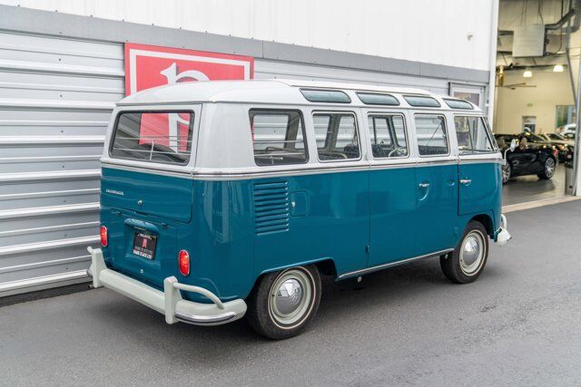 1965 Volkswagen Bus 48