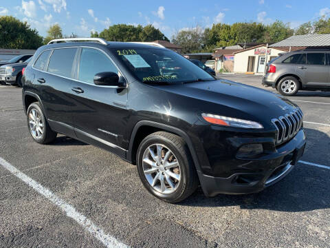 2014 Jeep Cherokee for sale at Fernando's Auto Sales LLC. in Dallas TX