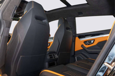 2024 Lamborghini Urus S