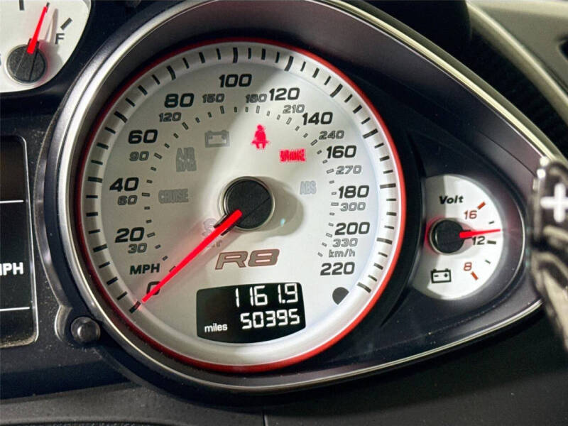 2012 Audi R8 5.2 quattro