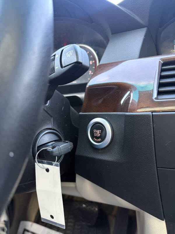 2009 BMW 5 Series 535i