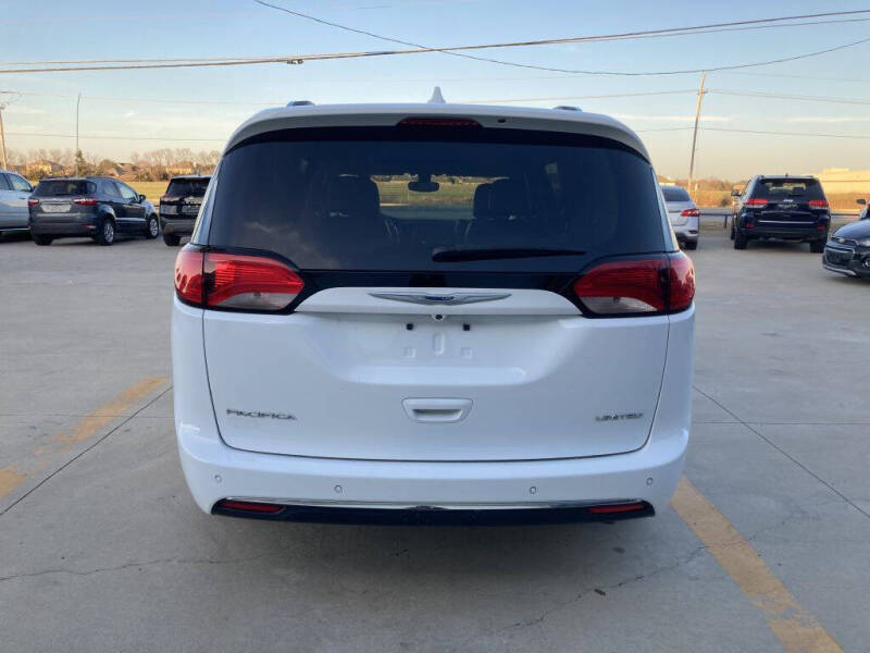 2020 Chrysler Pacifica Limited