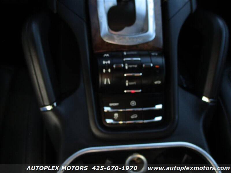 2011 Porsche Cayenne Turbo