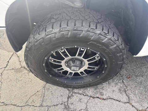 2014 Toyota Tundra SR5