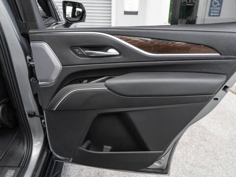 2023 Cadillac Escalade Sport Platinum