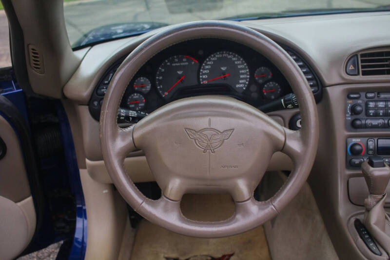 2004 Chevrolet Corvette