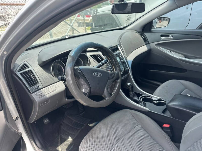 2011 Hyundai Sonata GLS