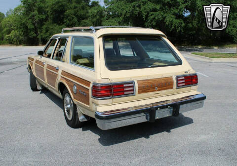 1981 Chrysler Le Baron Town and Country