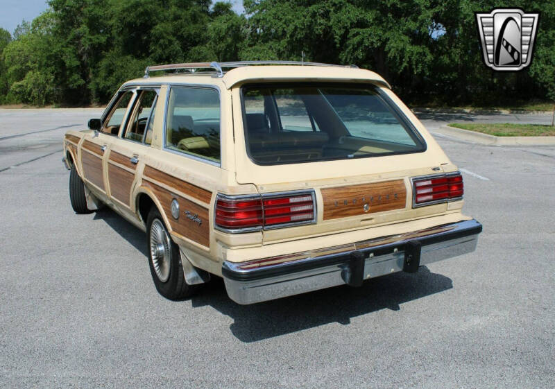 1981 Chrysler Le Baron Town and Country