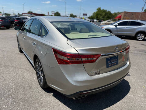 2017 Toyota Avalon XLE