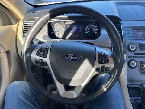 2014 Ford Taurus SEL