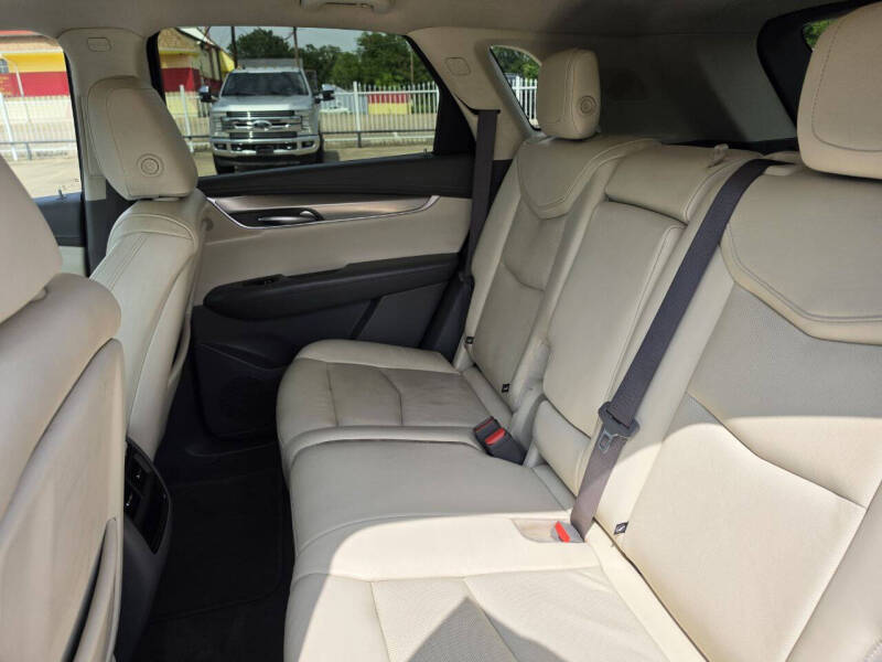 2019 Cadillac XT5 Luxury